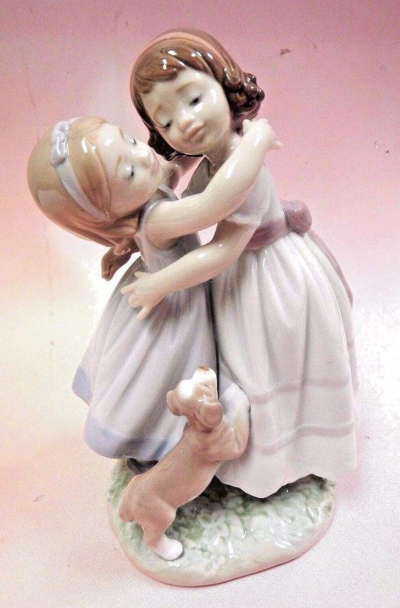 LLADRO GIVE ME A HUG FIGURINE #8046 *AUTOGRAPHED* | eBay