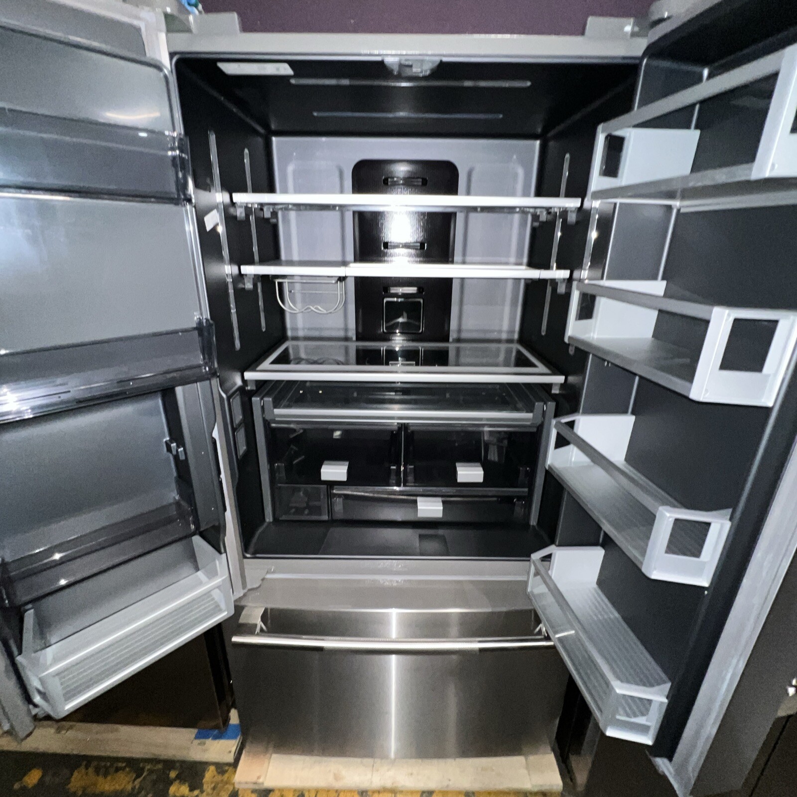 JennAir RISE 23.8 cu. ft. French Door Refrigerator JFFCC72EHL