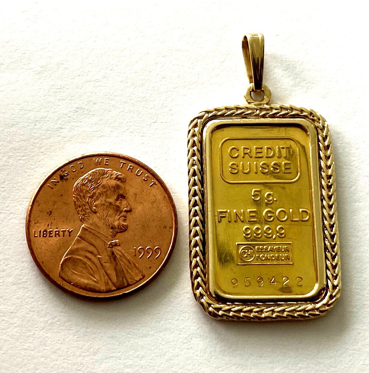 999.9 Pure Fine Gold 5gr Credit Suisse Coin Bar In 14K Rope 999.9 Pure Fine Gold 5gr Credit Suisse Coin Bar In 14K Rope
