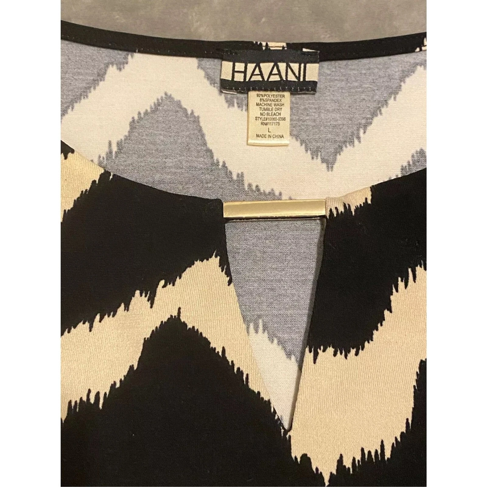 OFF WHITE Abito Haani Donna X Large Nero Bianco Chevron V Taglio Metallo