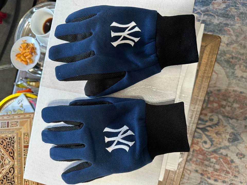 Luvas masculinas de dois tons da MLB New York Yankees - Imagem 3 de 4