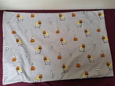 Peanuts Standard Size Pillowcase With Snoopy And Pumpkins On It