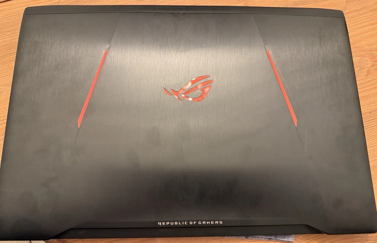 Portátil para juegos ASUS ROG GL702VM 17,3" i7-6700HQ 32GB RAM 256GB SSD GTX1060