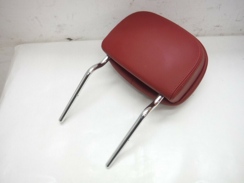 2014-2019 MASERATI GHIBLI RIGHT FRONT SEAT HEADREST OEM 673001844 RED LEATHER
