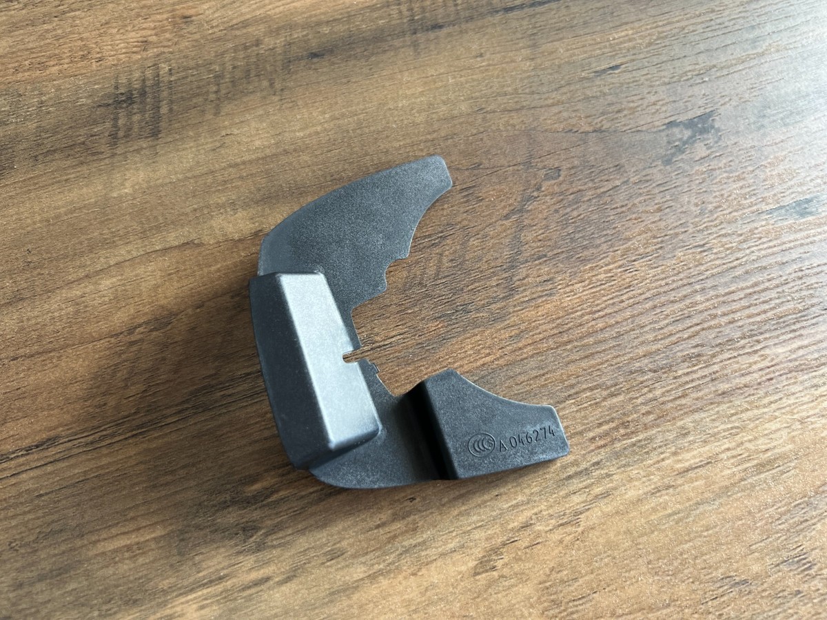 Mercedes E class W211 Facelift OEM Mirror Left Trim Part 07-09 