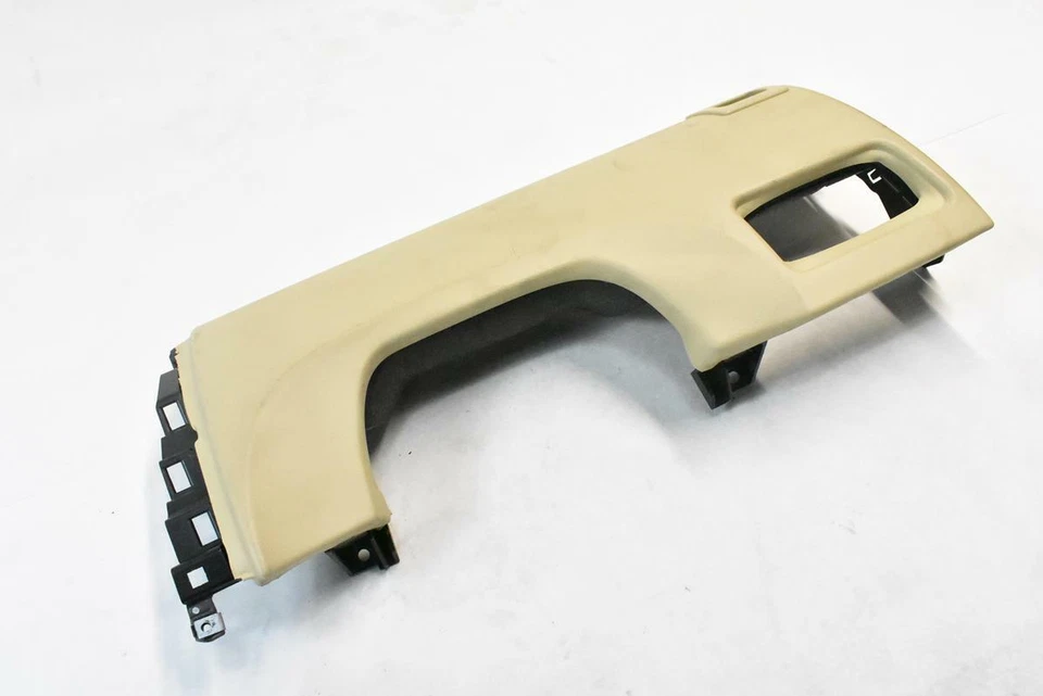 Jaguar XF 2010 5,0 lado izquierdo del conductor panel de rodilla moldura ventilación M3630 Foto 3 de 4