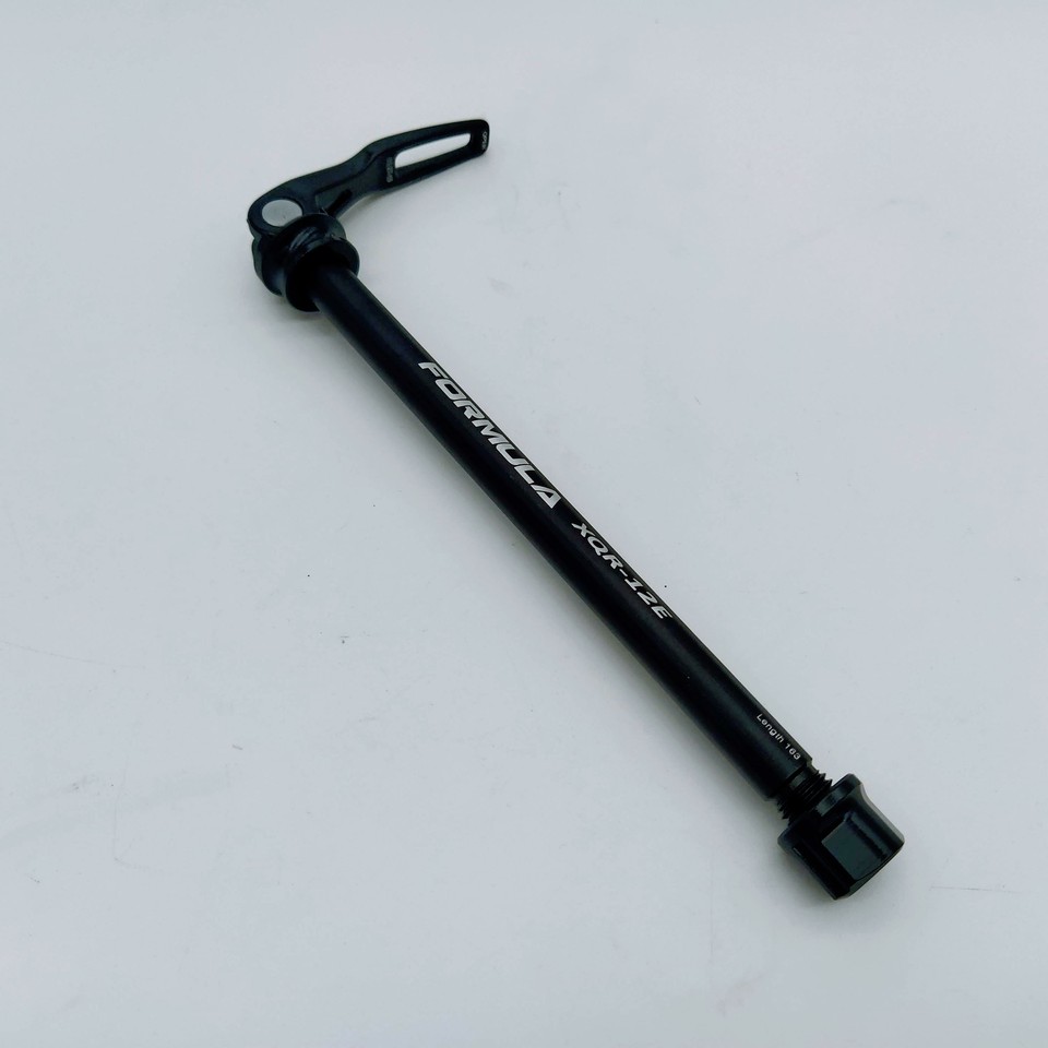 Axe Rapide Arrière FORMULA XQR-12E - 12 Mm, 163 Mm, M12 X 1.5 - Compatible Shimano E-Thru