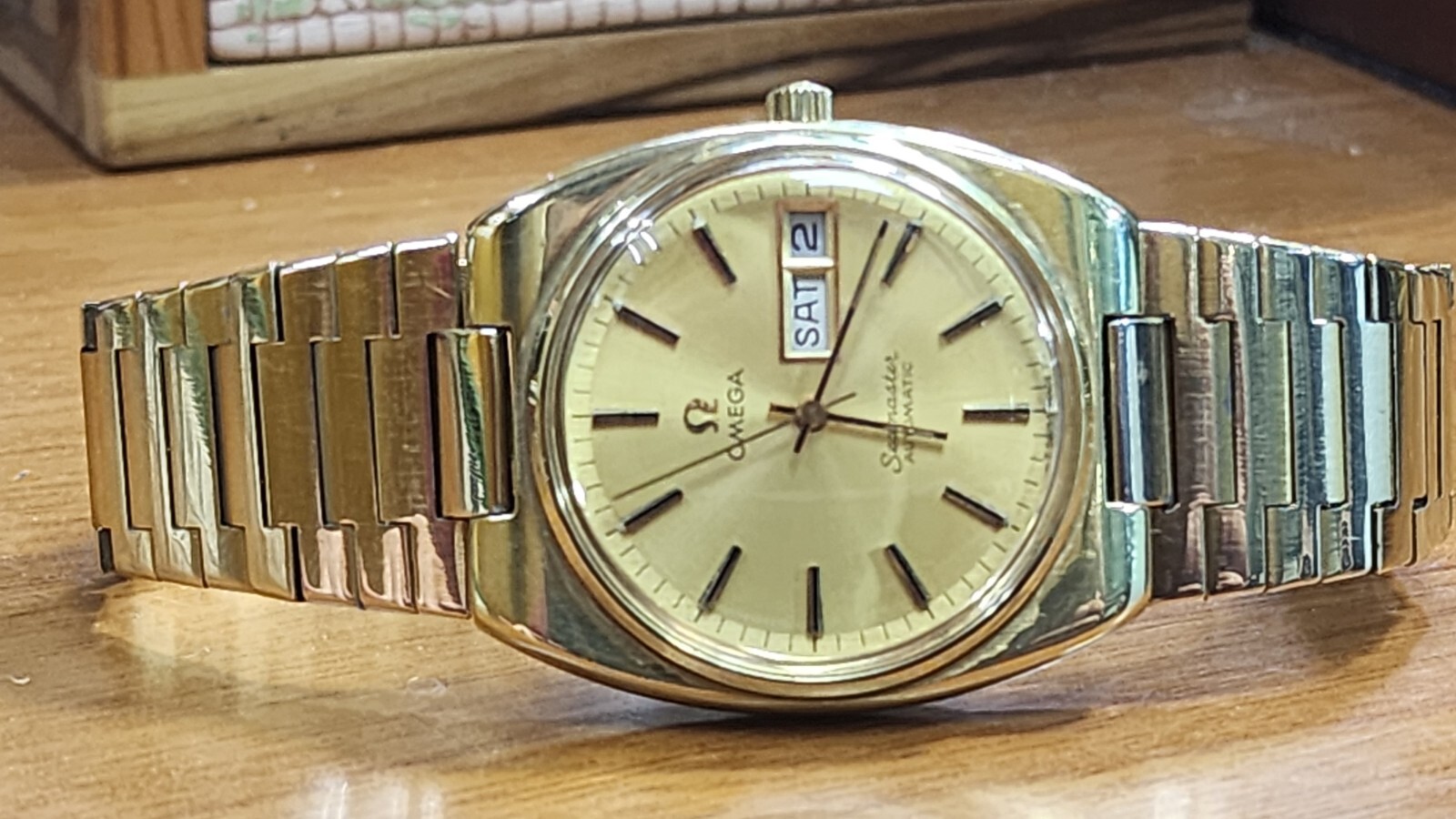 Omega Seamaster Day Date Automaic Gold