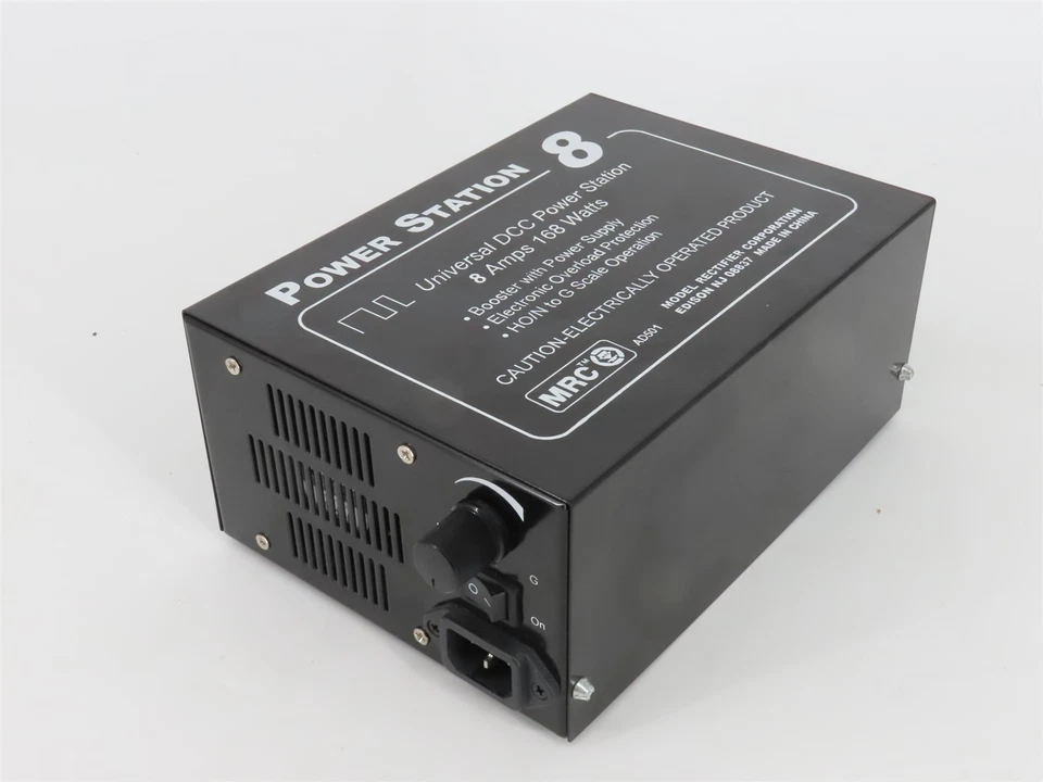 MRC AD501 Power Station 8 DCC Power Booster - Image 4 of 4