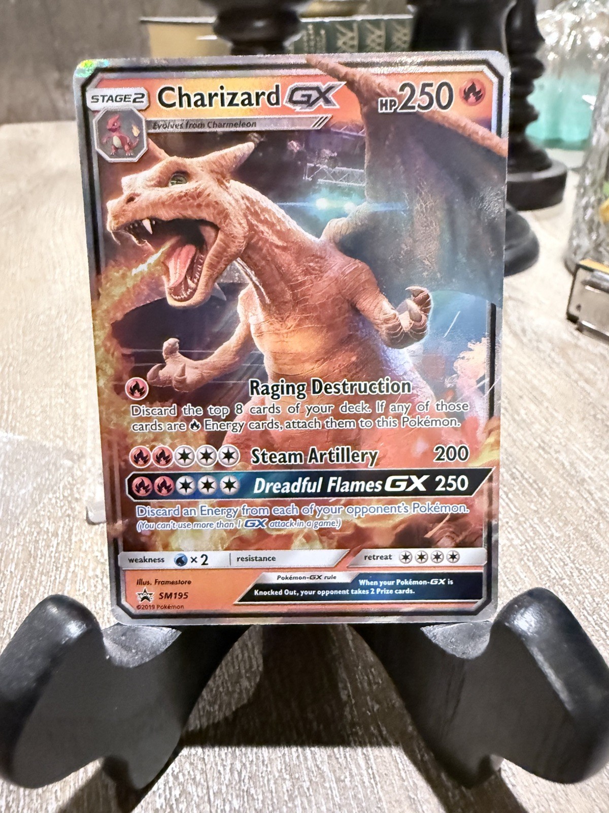 Charizard GX SM195 Sun & Moon Pokémon 2019 TCG Black Star Promo Holo Card