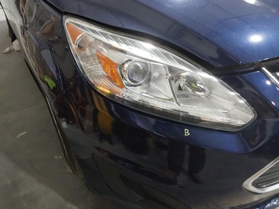 Used Right Headlight Assembly fits: 2017 Ford C-max Right Grade C