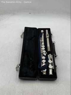 Gemeinhardt Silver Open Hole Musical Instrument Concert Flute In Hard Case