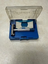 Vintage Gillette Blue Tip Safety Razor - A3 i...