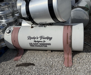 2015 Kenworth W900 RH 150 Gallon Fuel Tank Rear Fill