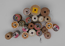 Vintage Wooden Spools Thread Sewing Antique Lot of 22 Various Size Color