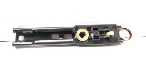 BMW 3 E46 2000 Diesel Vorne rechts Sicherheitsgurt-Einstellschiene UST98185