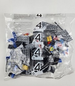 Lego Marvel Superheros 6869 Quinjet Incomplete 3 sealed Bags 4 mini figs Loki