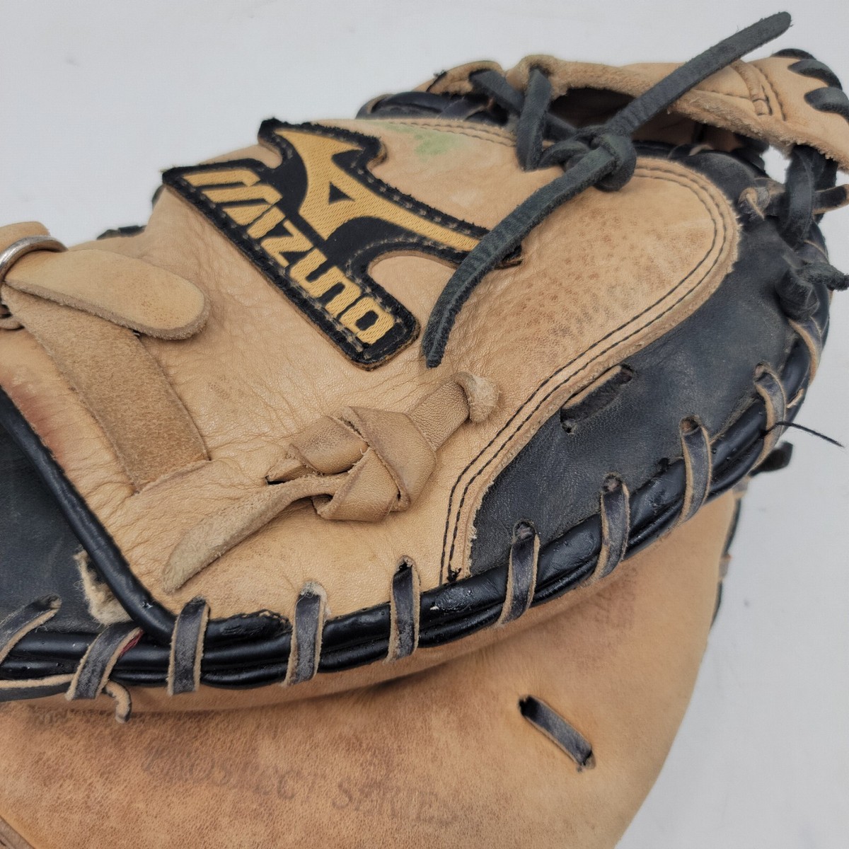 MIZUNO Baseball Catchers Mitt GXC100 Broken In RHT Glove Youth | eBay
