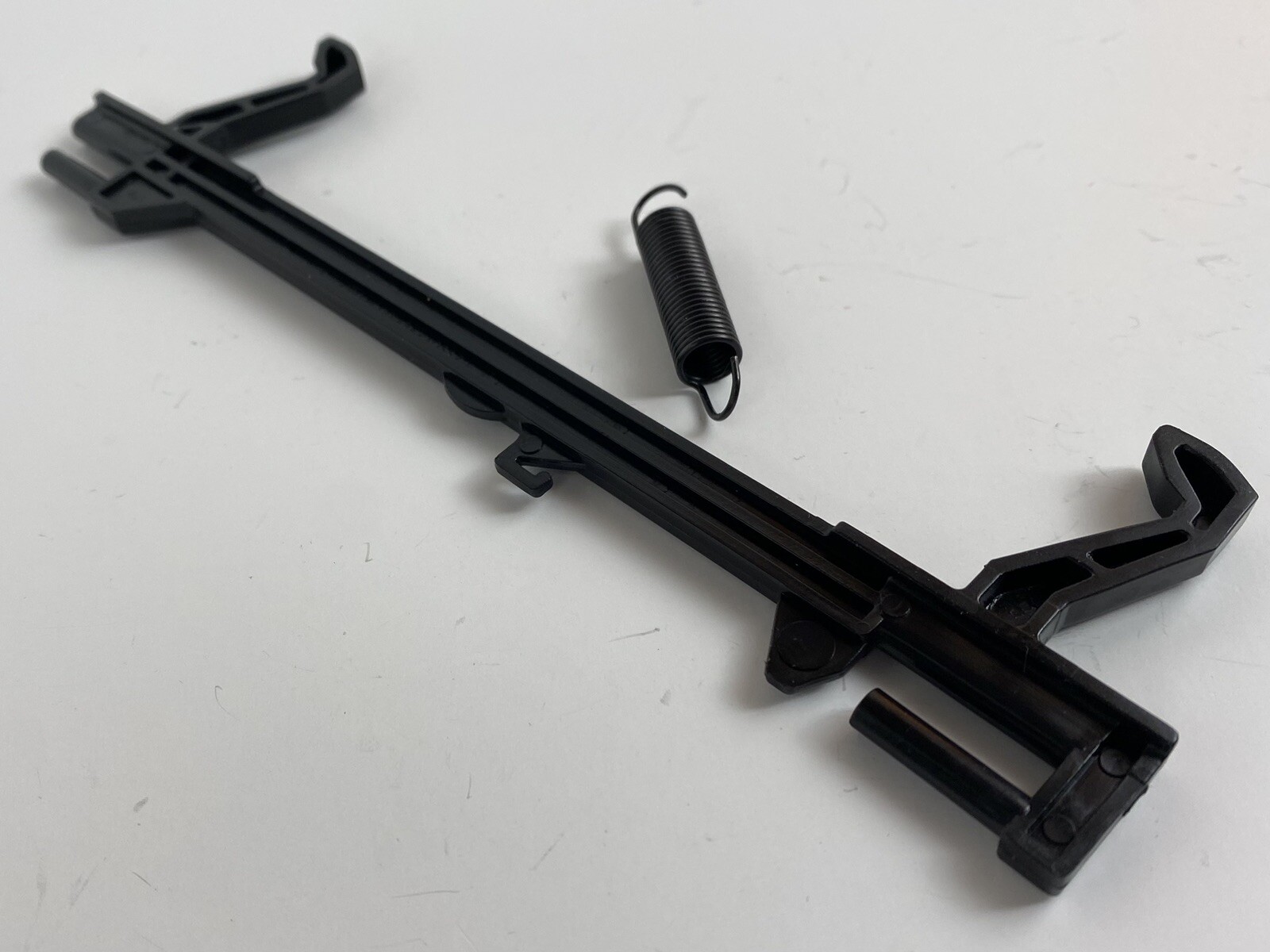 DE64 00760A Samsung Microwave Door Latch Key Spring DE61 00048A EBay De64 00760a samsung microwave door latch key spring de61 00048a ebay