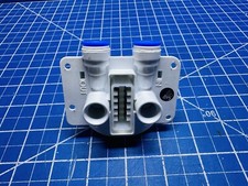 Frigidaire Refrigerator Water Filter Base P 242009602 242009601