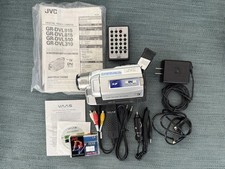 JVC Camcorder GR-DVL915U MiniDV  Bag Charger Remote Tested Good Condition