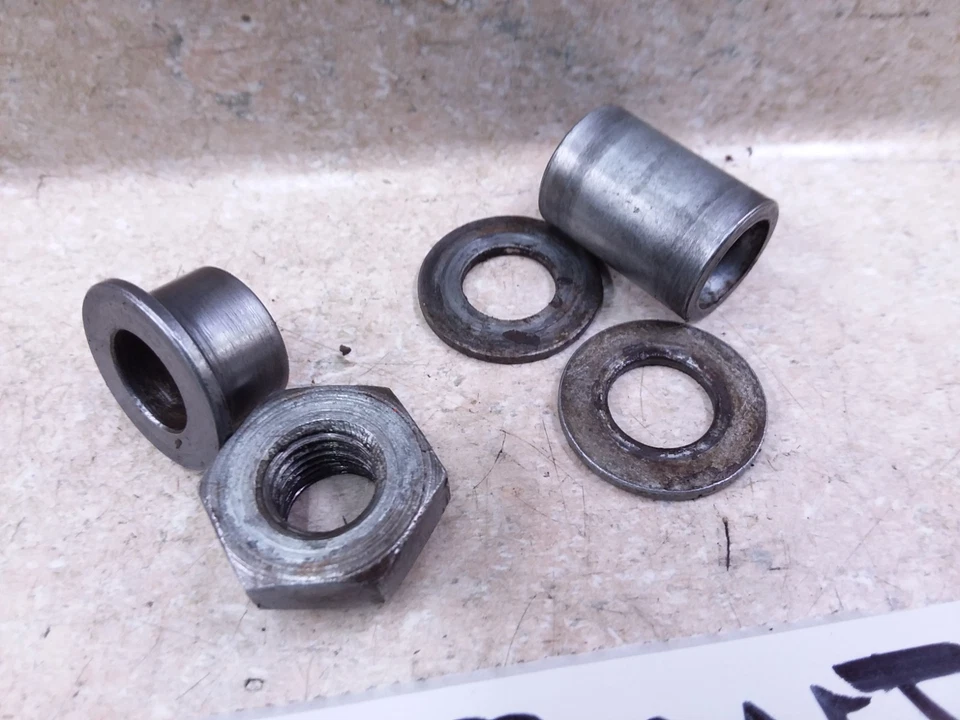 Bultaco 360 Pursang MKVII Modelo 121 MK7 Eje de rueda delantera Herrajes 1974 ANX-B240 Foto 3 de 3