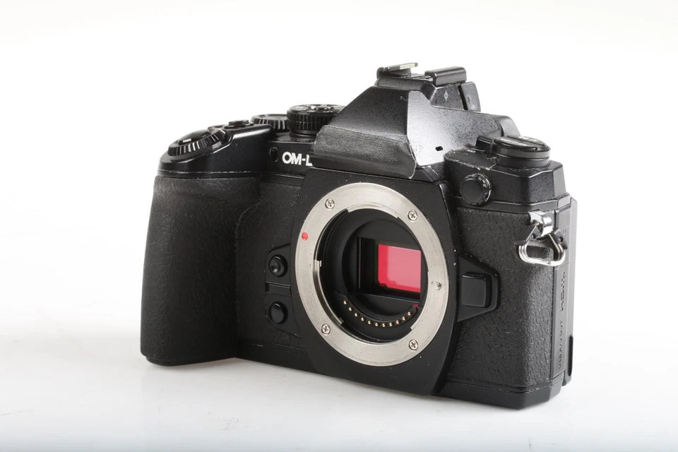 OLYMPUS OM-D E-M1 Gehäuse - SNr: 281740 - Bild 3 von 4