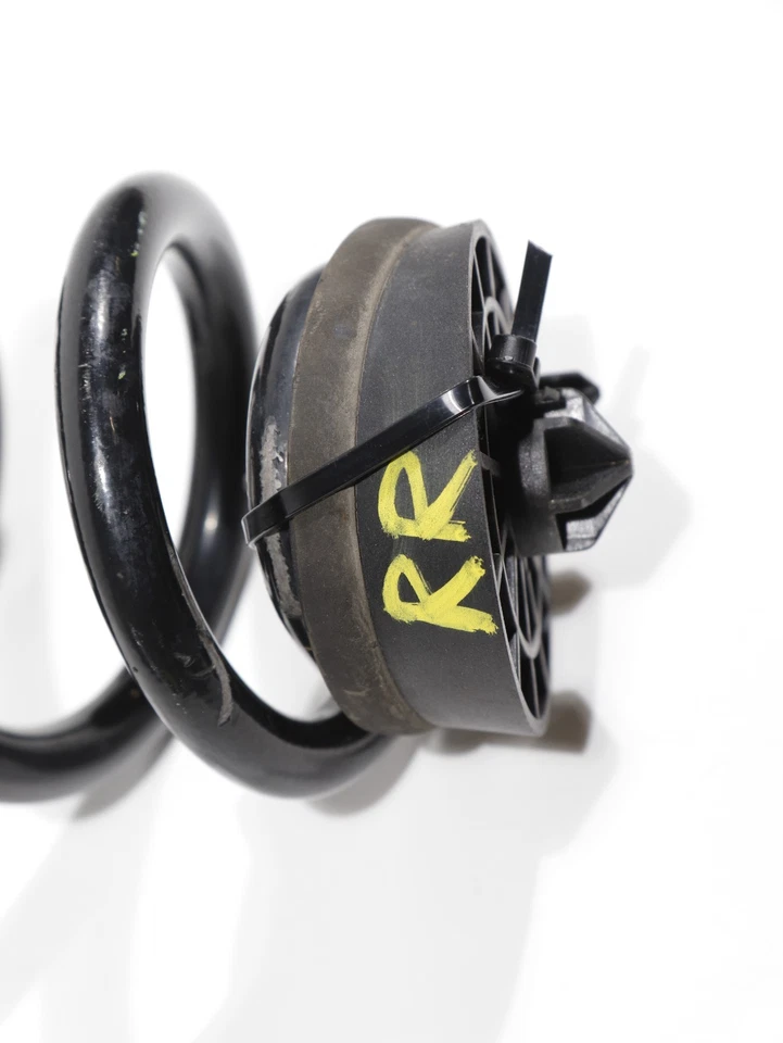 17-24 Audi Q7 Quattro 4M AWD Rear Right Side Coil Spring 4M0511115 OEM - Image 4 of 4