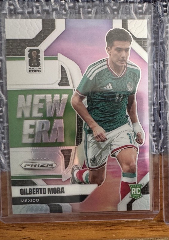 Gilberto Mora 2026 Panini Prizm FIFA World Cup RC SILVER  New Era #15 Mexico
