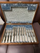 Mother of Pearl Handle Fruit Dessert Forks Knives Flatware Silver Plate - Set 11