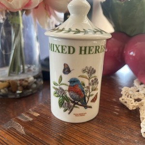 Portmeirion Botanic Garden Spice Jar - mixed Herbs 