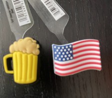 New CROCS - JIBBITZ SHOE CHARMS - BEER AND AMERICAN FLAG 2pk