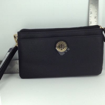 tommy hilfiger wristlet wallet
