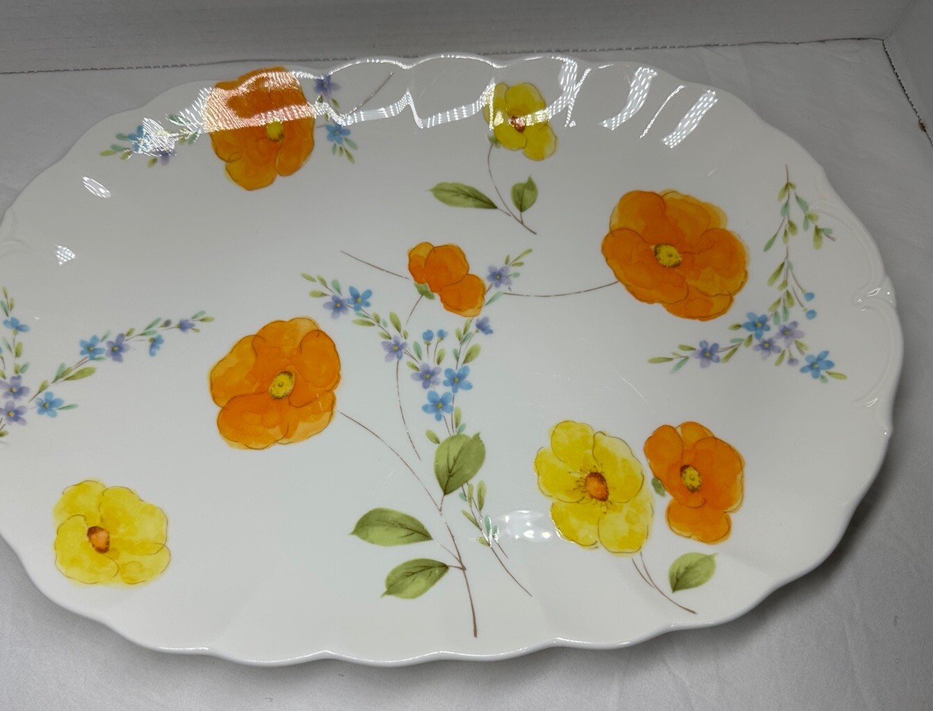 Mikasa “Puppy Love” Fine Porcelain Floral  Large Serving Plate 14.5” x 10