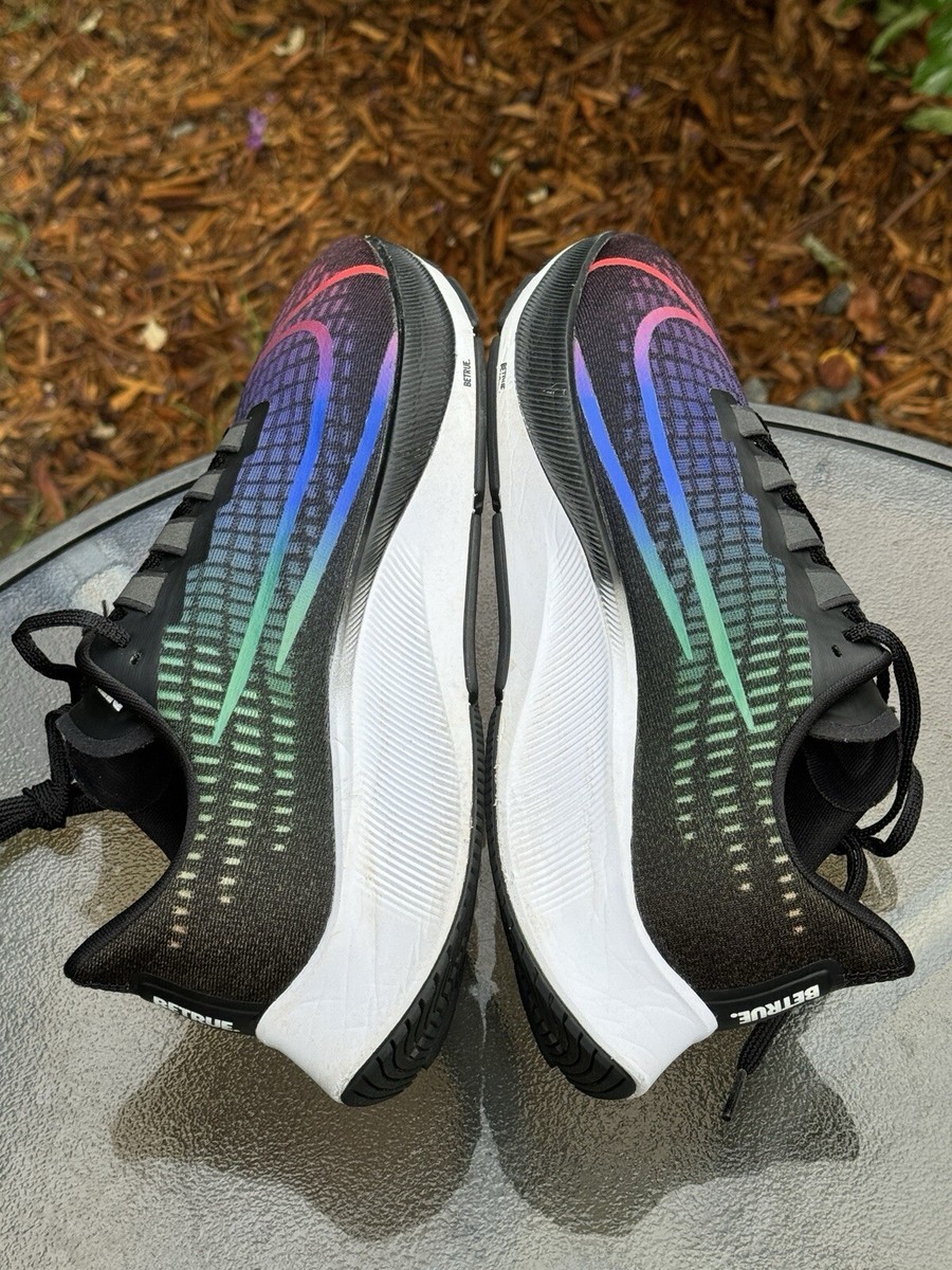 Nike Air Zoom Pegasus 37 BE TRUE PRIDE Men's Size 10