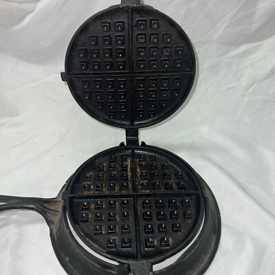 GRISWOLD グリスウォルド社 鋳鉄製 ビンテージ ワッフルメーカー NO7 Rare Griswold The American, Cast Iron No 7 Waffle Iron, M