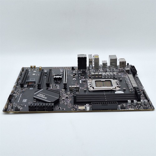 MSI PRO B650-P WiFi ProSeries Motherboard (AMD AM5, ATX, DDR5) -NOT WORKING- - Afbeelding 4 van 7
