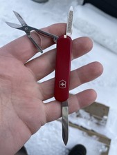 Victorinox Ambassador, Wenger President, Swiss Army Knives