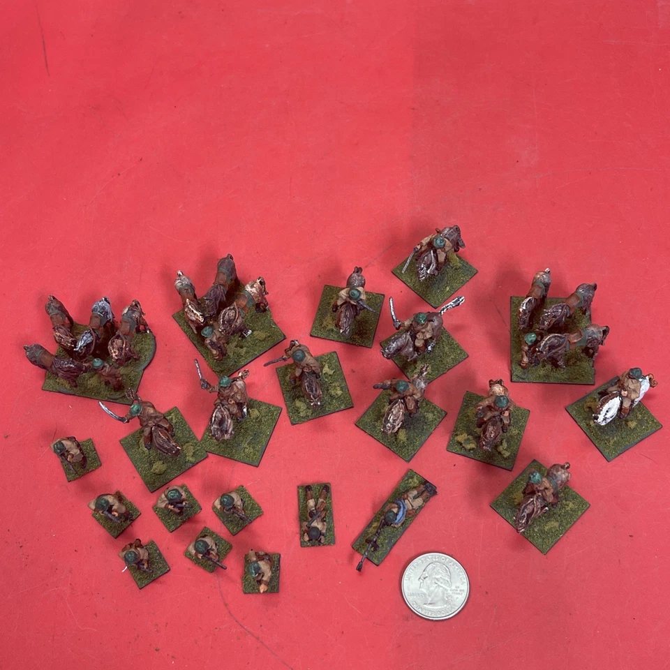 15mm Painted WWII Miniatures Lot – Infantry, Cavalry. #45 - Image 3 of 4