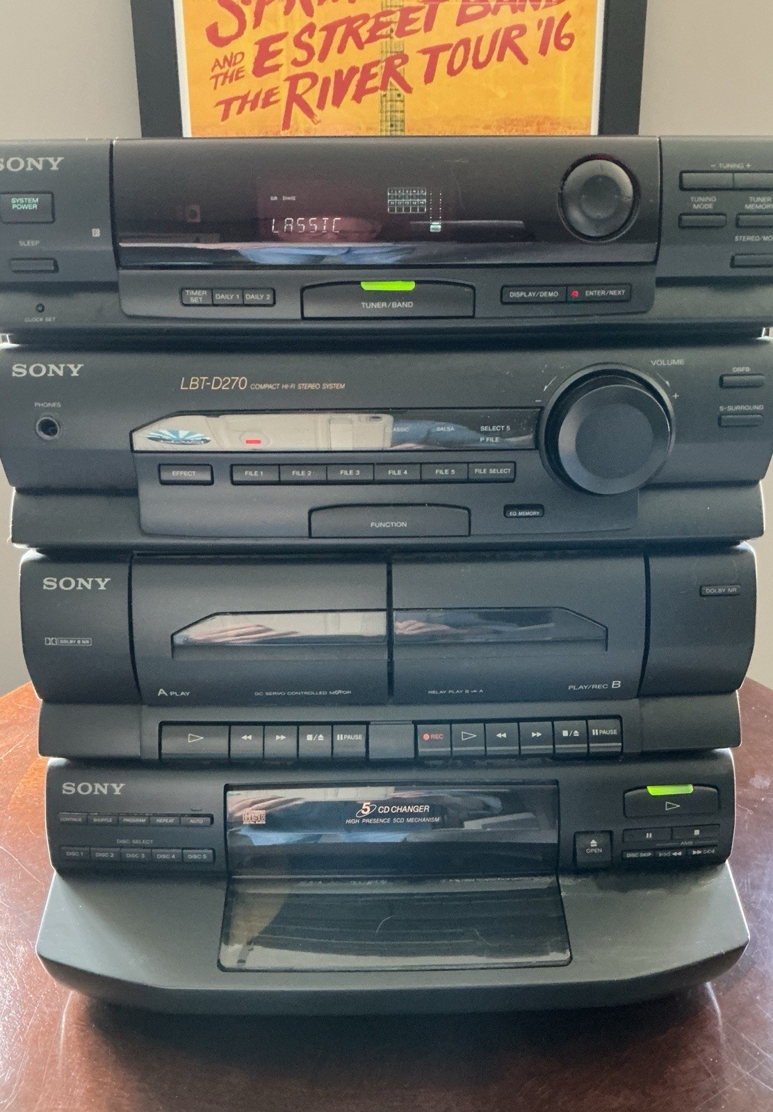 SONY LBT-D270 Compact Stereo System W/tuner, Dual Cassette &
