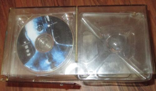 The Ultimate Matrix Collection 10 Disc DVD Box Set w/ Mini Bust - Picture 4 of 5