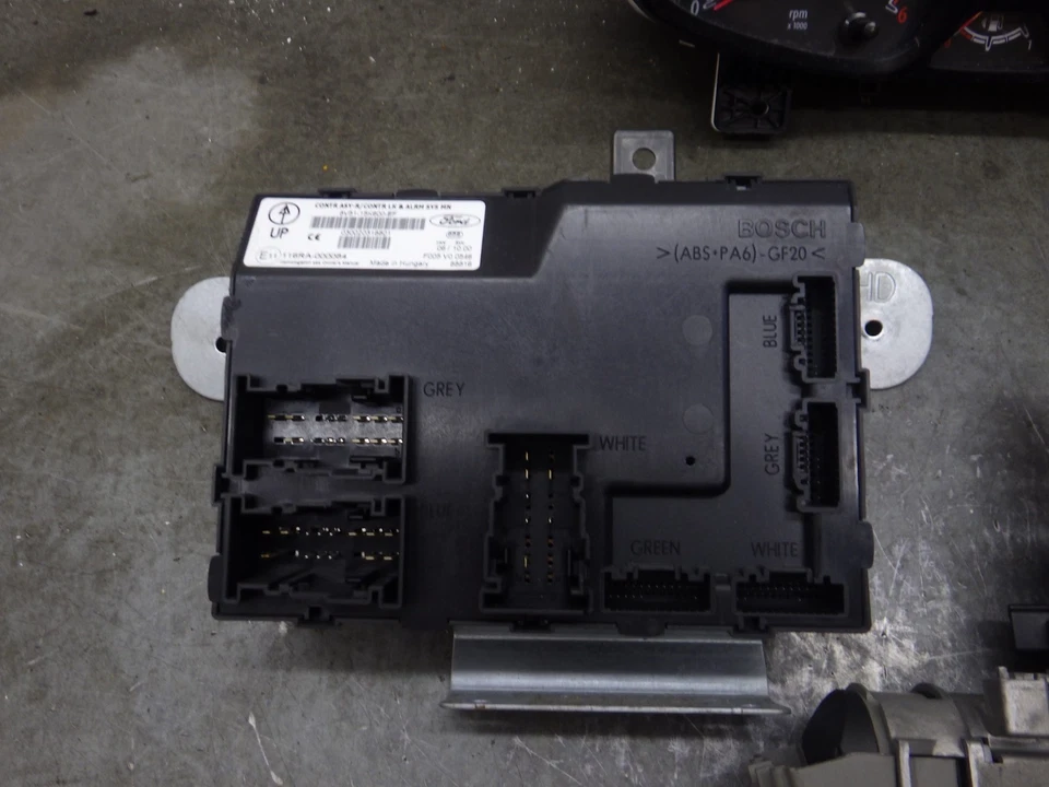 Ford Fiesta MK7 2008 1.4 Diesel Lock Set 4EJB (115K Miles) F1177 - image 2 of 4