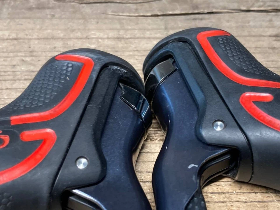 Palanca SHIMANO ULTEGRA ST-R8050 STI 2x11 velocidades Di2 electrónica roja/negra rara Foto 3 de 4