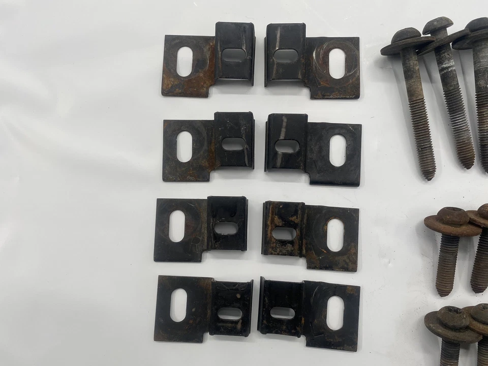 Ford Bronco 1992-1996 soportes superiores desmontables y herrajes OEM XLT Foto 2 de 4