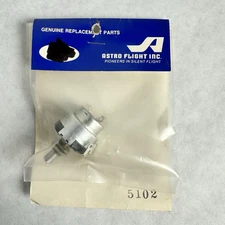 Astro Flight INC Replacement Parts Clarostat Linear Taper 25 Ohm 5102 NOS