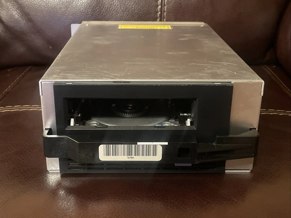 HP 8-00976-03 UF-HE-LTO6-FC LTO-FC UDS3 Dual FC DRV ASM Tape Drive - Image 3 of 3