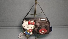 LeSportsac Hello Kitty Rectangular Camera Bag  New US STOCK & SHIP