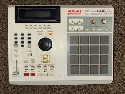 Akai MPC2000XL Sampler & Sequencer, 16 Pads, MIDI In/Out, Digital, Pad Triggers