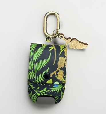 Bath Body Works PocketBac Chasing Fireflies Snap Case Holder Leaf