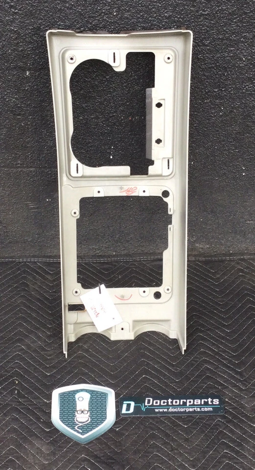 Hummer H2 2003-2009 consola central panel superior bisel marco cubierta reposabrazos fabricante de equipos originales usado Foto 2 de 4